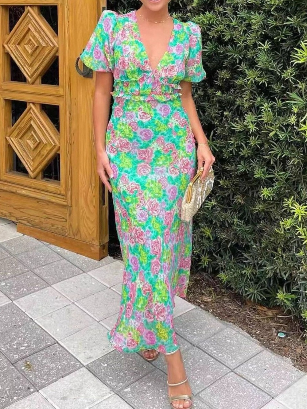 Floral Print V-Neck Puff Sleeve Midi Dress - Picture 1 of 4